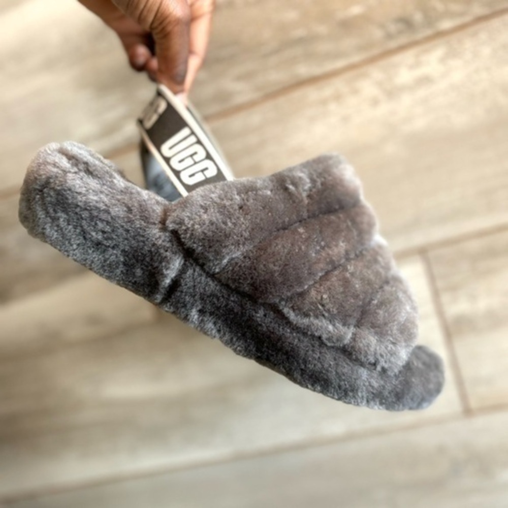 UGG® Fluffy Yeah Slide - Picture 7 of 12